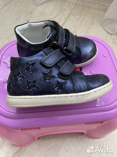 Полуботинки р. 24