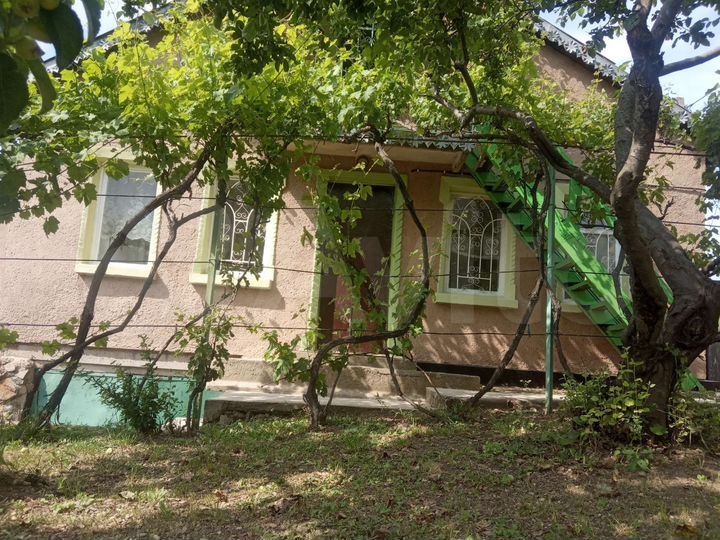 Дом 68 м² на участке 5,2 сот.