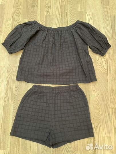 Костюм женский с шортами