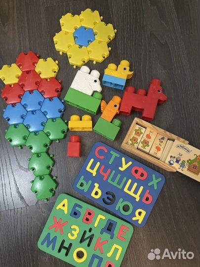 Развивающие игрушки