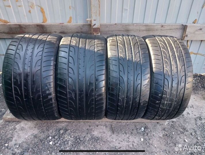 Dunlop SP Sport Maxx 285/35 R21 и 325/30 R21 108Y