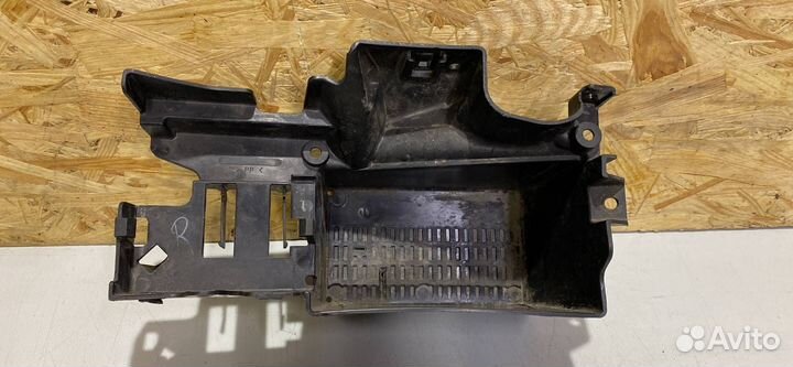 Короб акб Kawasaki ER-6 2009