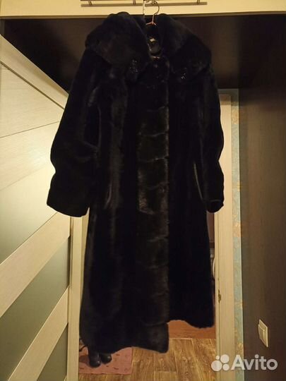 Шуба норковая, мутоновая с капюшоном