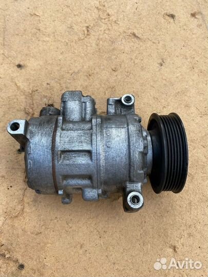Компрессор кондиционера Volkswagen Jetta 6 1.4 cax