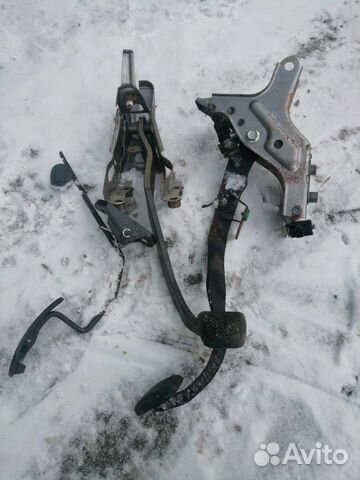 Педальный узел тойота королла 150 Toyota Corolla 1