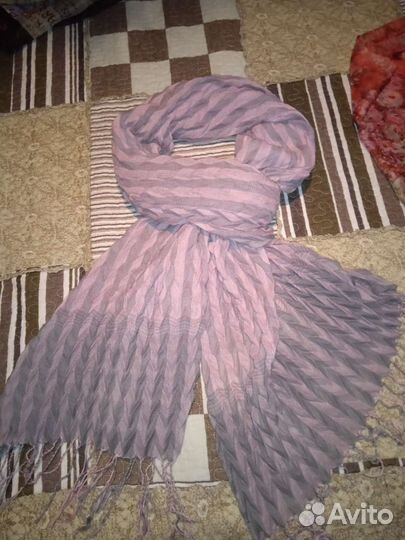 Шарфы и палантины