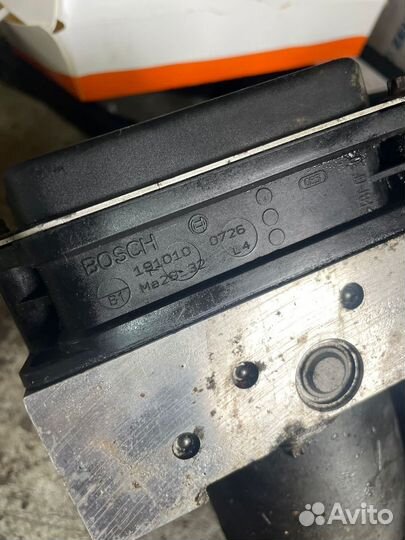 Блок абс на nissan qashqai j10 2.0 АКПП