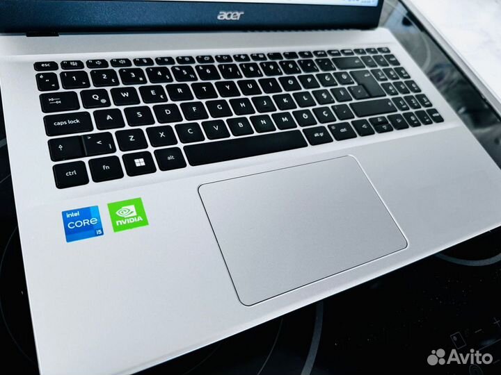 Acer новый i5-1235U/GeForce MX550/10 ядер/SSD 512