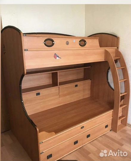 Двухъярусная кровать бу