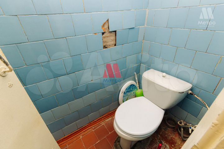 Комната 14 м² в 9-к., 4/4 эт.