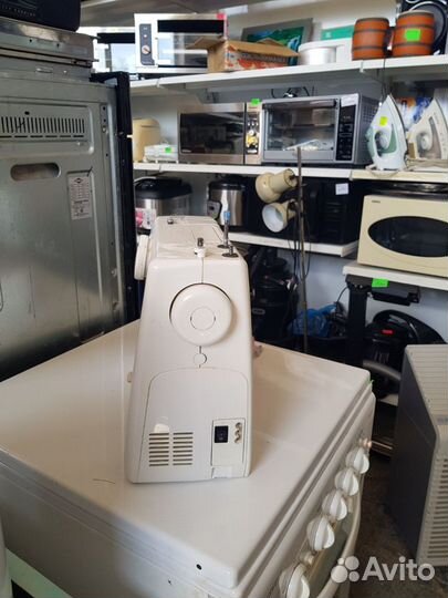 Швейная машинка elna zebra