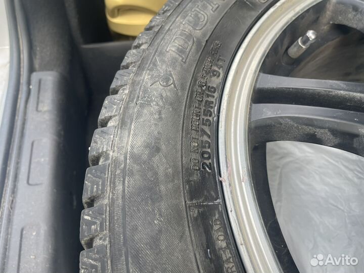Литьё с короллы R16 на зимней хорошей резине