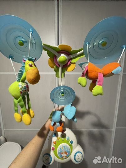 Мобиль tiny love