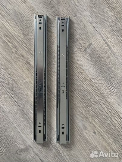 Шариковые направляющие 400 мм. Москитная сетка