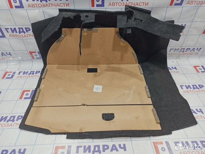 Пол багажника Skoda Rapid (NH3) 60U863463. Дефекты