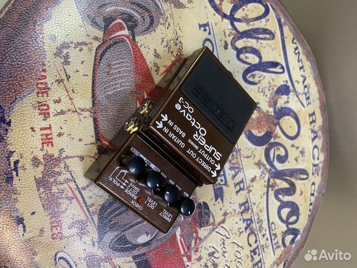 Гитарная педаль октавер Boss OC-3