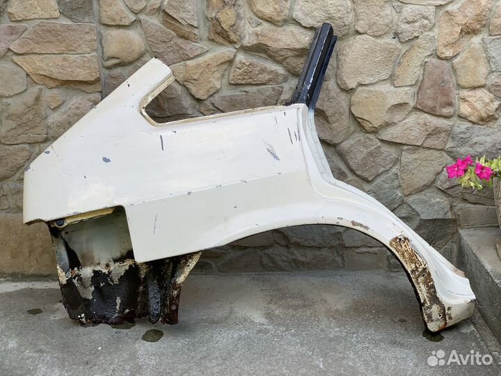 Заднее правое крыло ваз 2114