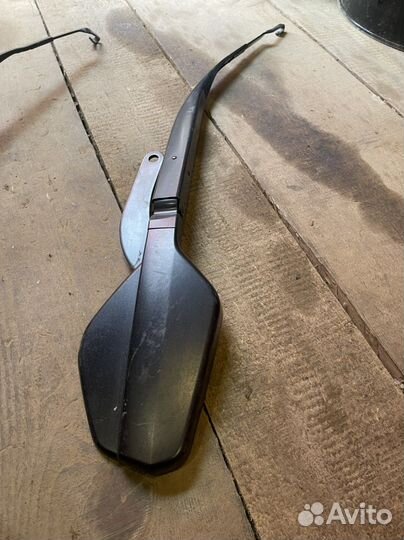 Поводок стеклоочистителя передний левый RX 350