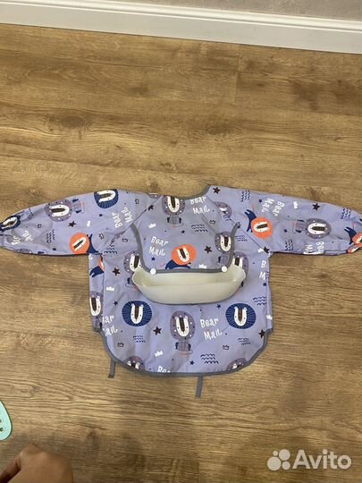 Нагрудник для кормления