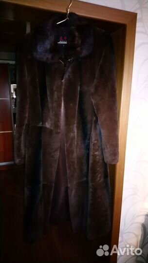 Шуба бобровая с норковым воротником
