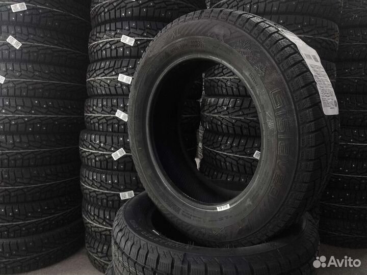 Gislaved Soft Frost 200 225/45 R17 94