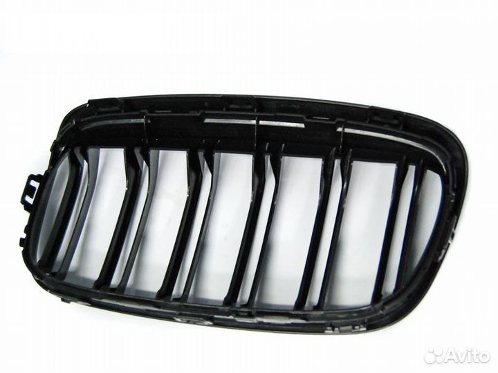 Решетка радиатора BMW 2 F45, F46 (14-18) grbma0