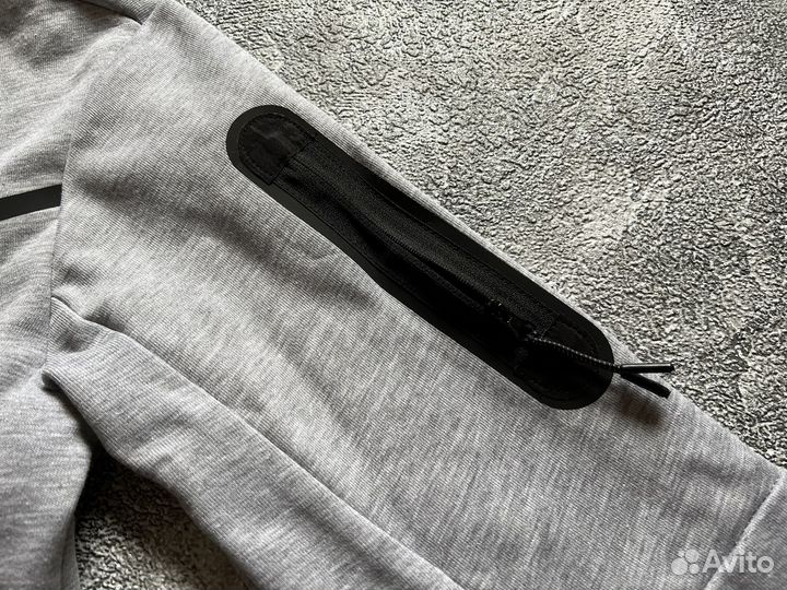 Костюм серый Nike Tech Fleece