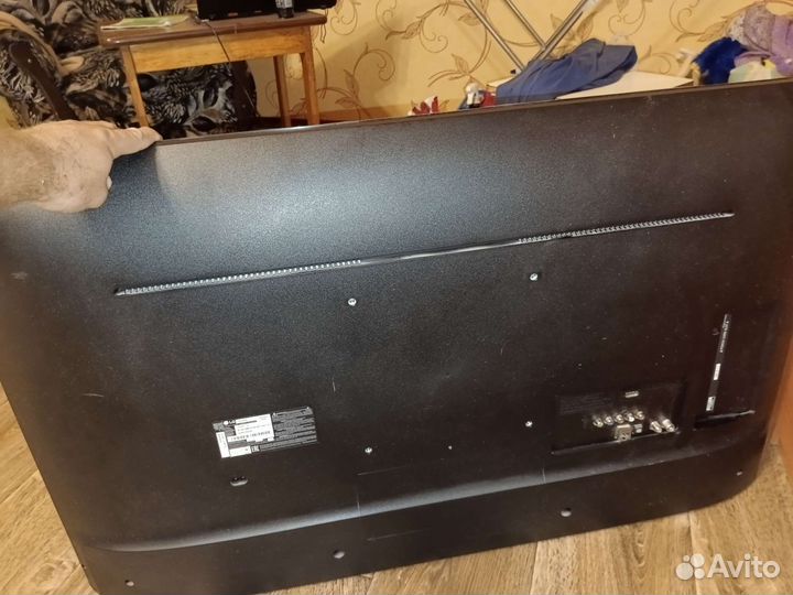 Продам телевизор