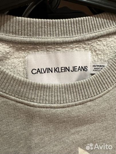 Calvin Klein свитшот