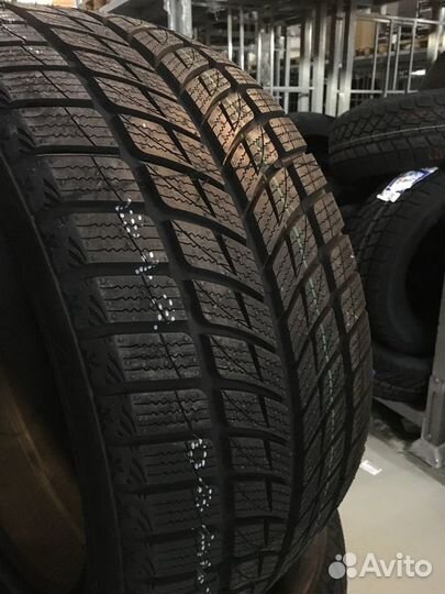 Altenzo Sports Tempest V 235/50 R18 97H