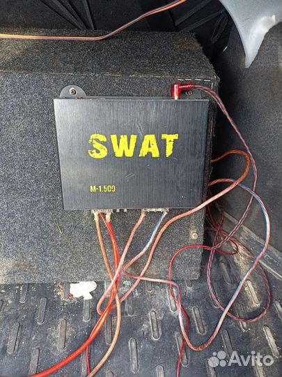 Сабвуфер в автомобили