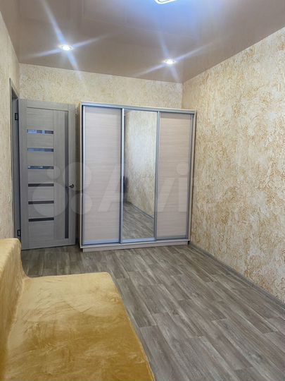 Комната 15,9 м² в 3-к., 1/2 эт.