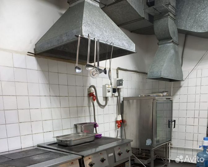 Столовая с цехом полуфабрикатов с низкой арендой