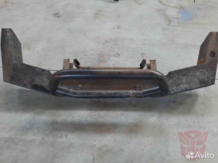 Отбойник передний (кенгурятник) Land Rover Discove