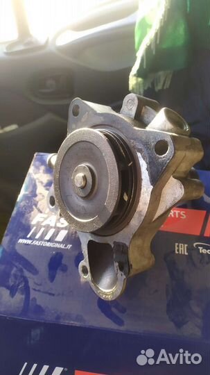 Помпа для iveco Дейли