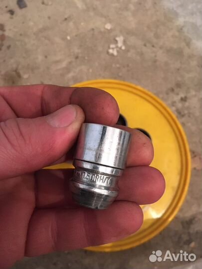 Защита дисков гайки секретки