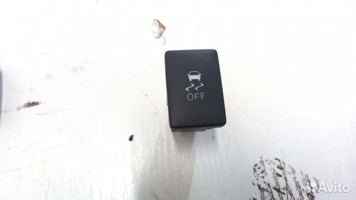 Кнопка включения ESP toyota camry V50