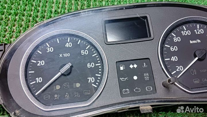 Приборная панель рено логан 1
