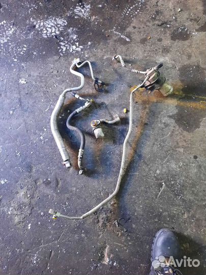 Трубки кондиционера бмв х3 Е83 N52