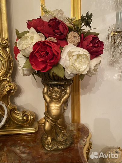 Бронзовая статуэтка