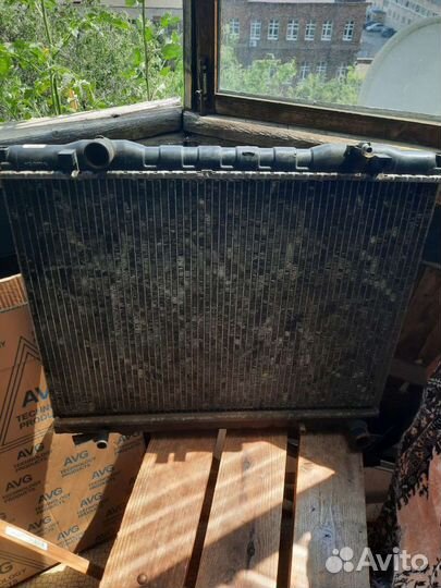 Радиатор охлаждения kia sorento 1