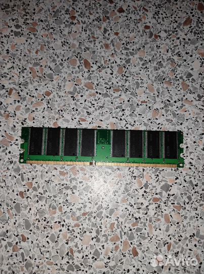 Оперативная память Ceon 1gb и Samsung 512mb