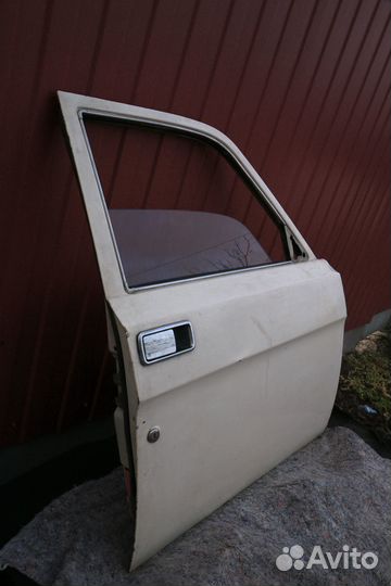 Дверь передняя правая Газ 3110