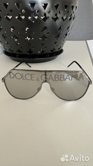 Солнцезащитные очки dolce gabbana
