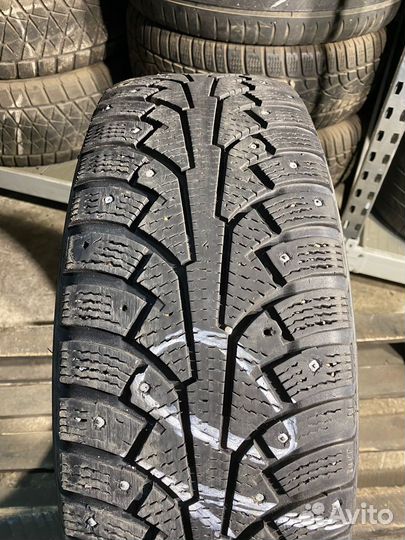 Nokian Tyres Hakkapeliitta 5 215/65 R16 102T