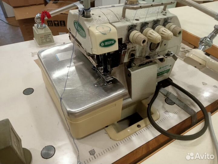 Швейная машина
