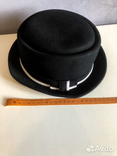 Шляпка женская фетровая