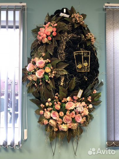 Венки траурные