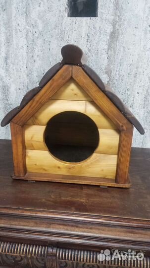 Домик для кошки или небольшой собаки