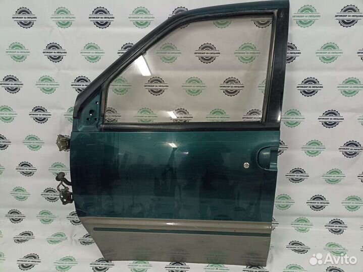 Двери передние nissan сирена c23